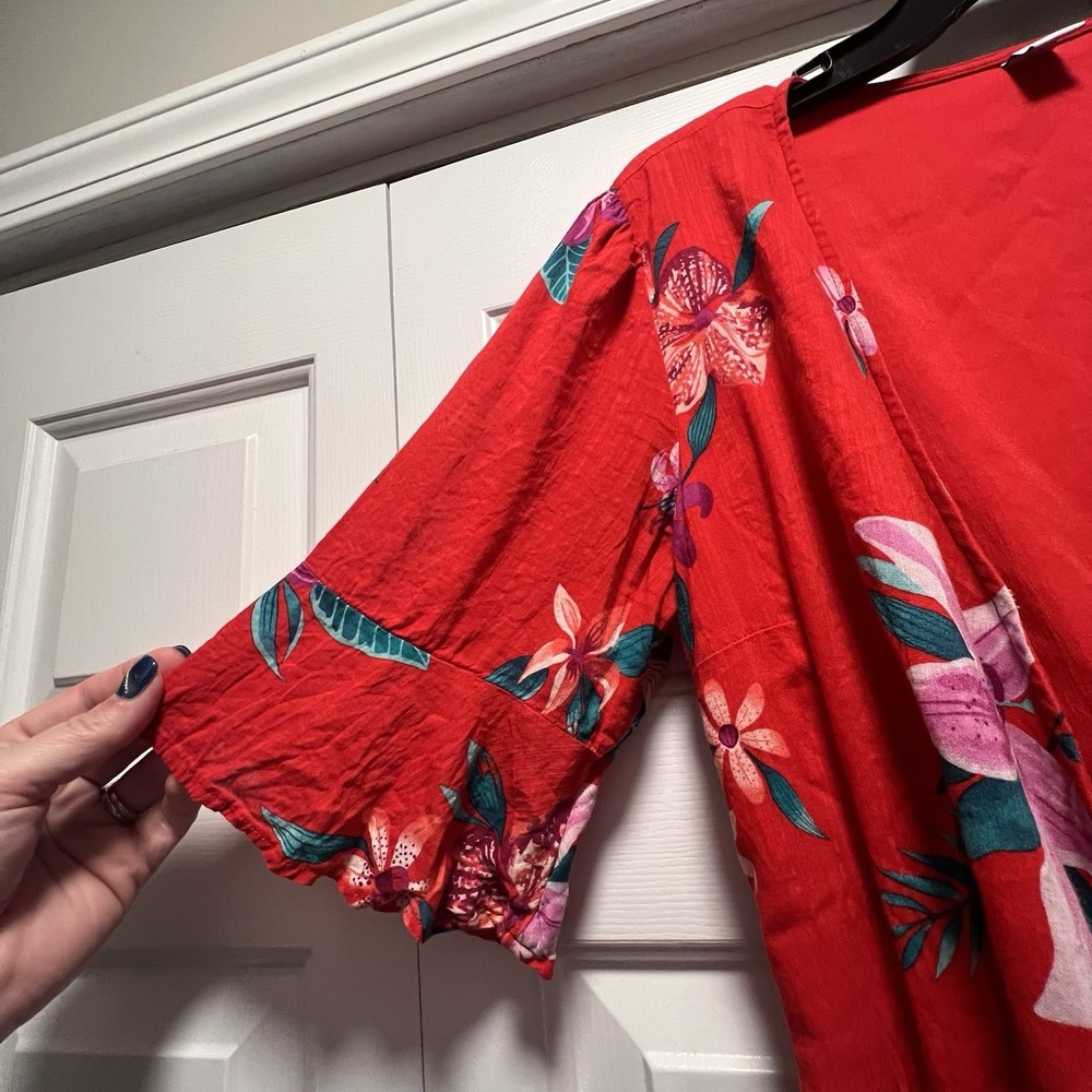 Old Navy Red Pink Green Tropical Floral Wrap Dress Bell Sleeve Size Medium - Picture 8 of 13